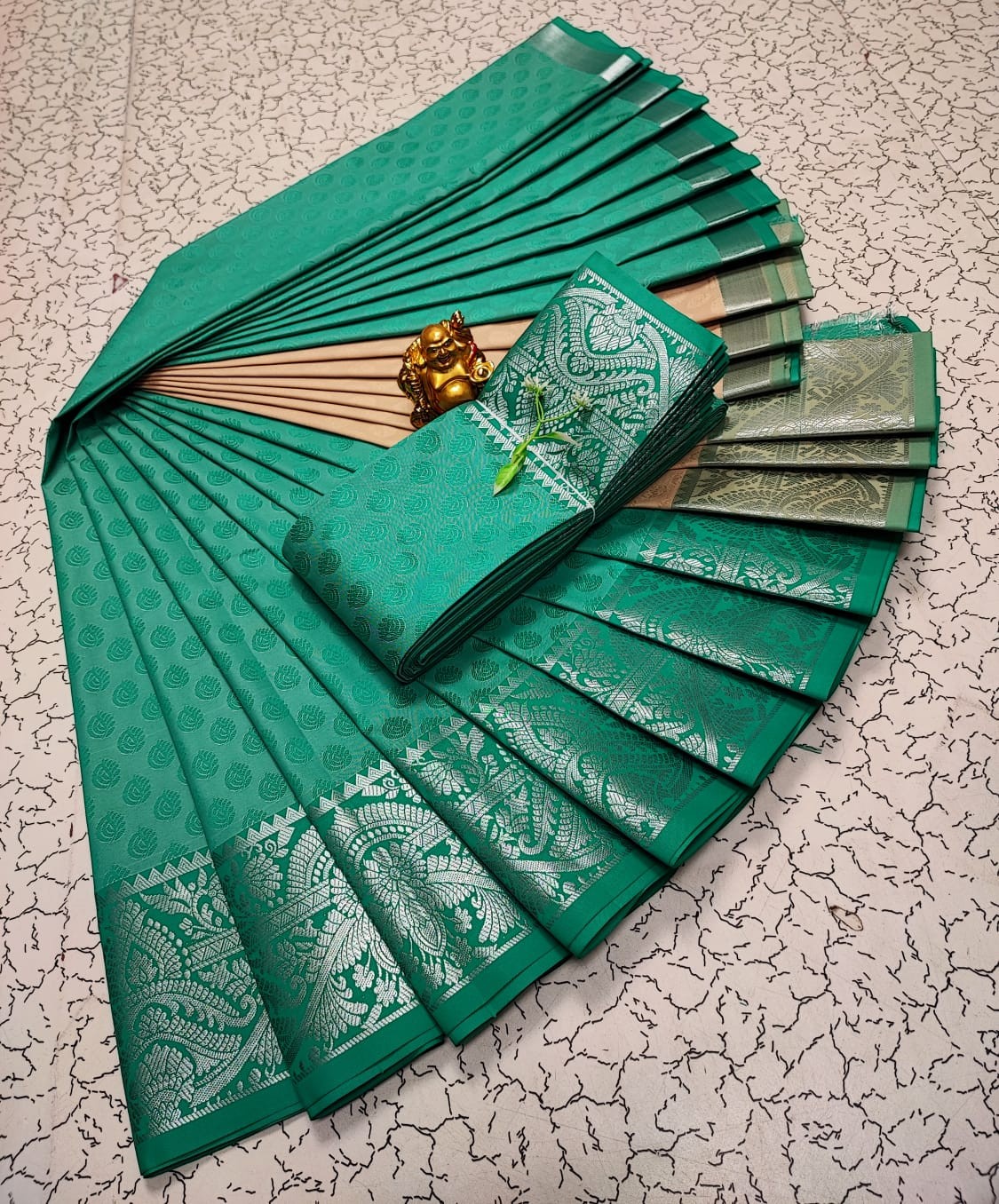 Gift purpose saree