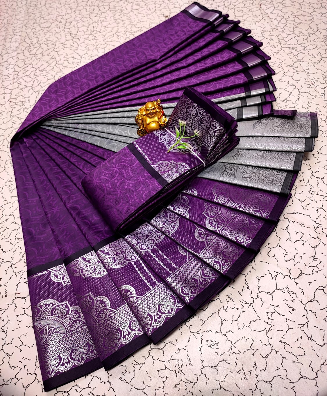 Gift purpose saree